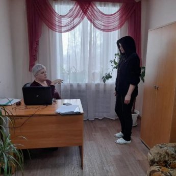 Одно из главных направлений в предоставлении социальных услуг являются социльно-правовые услуги .
